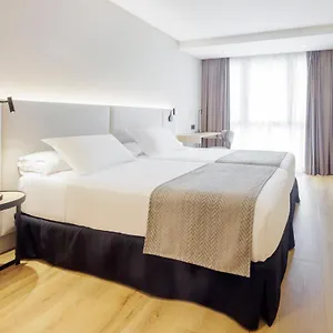 **** Hotel Ilunion Spanien